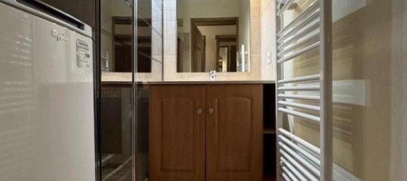 Apartamento de 2 dormitorios en Isere, France No. 335319 10