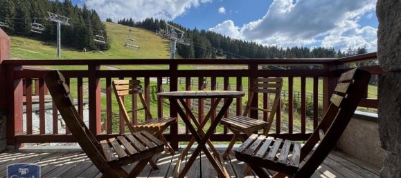 Apartamento de 2 dormitorios en Isere, France No. 335319 3