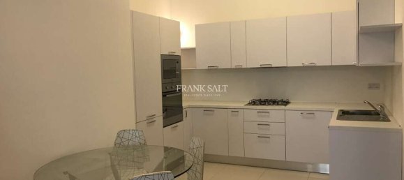 Квартира с 1 спальней в Сент-Джулианс, Мальта № 8911 4