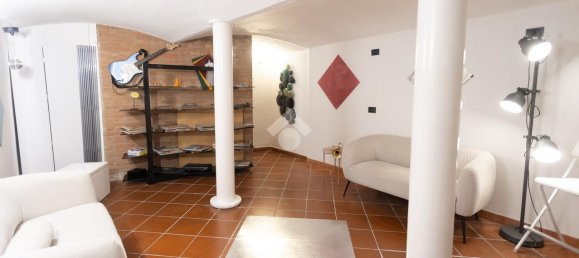 3 rooms Building in Parma, Italy No. 8610 16