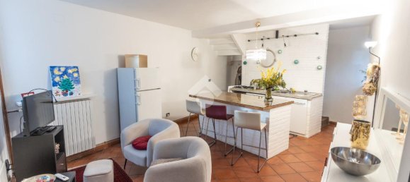 3 rooms Building in Parma, Italy No. 8610 4