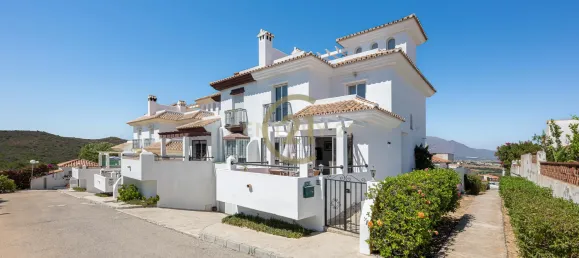 4 Schlafzimmer Haus in Alcorrin, Spain, Nr. 81177 9