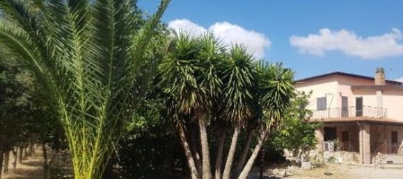 Villa de 7 divisões em Foggia, Italy N.º 254797 5