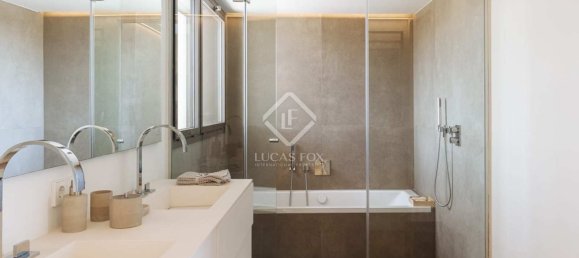 5 bedrooms House in Gava, Spain No. 25826 16