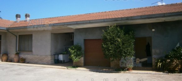 5 rooms Apartment in Alatri, Italy No. 272422 10