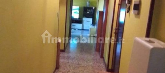 Apartamento de 3 dormitorios en Rovato, Italy No. 263072 7