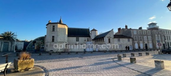 Квартира с 4 комнатами в Сен-Мартен-де-Ре, Франция № 192705 7