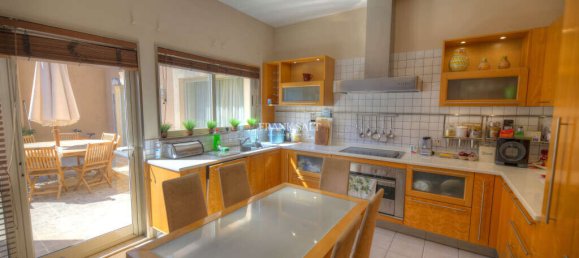 Villa de 3 dormitorios en Iklin, Malta No. 9270 34