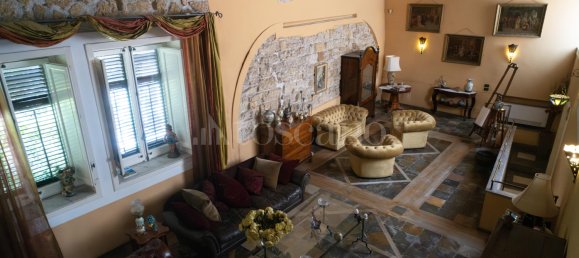 Casa de 12 habitaciónes en Palermo, Italy No. 46284 2