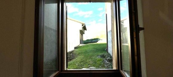 3 rooms House in Verceia, Italy No. 144362 10