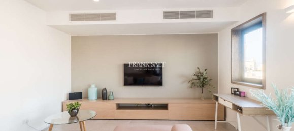 3 bedrooms Penthouse in Saint Julian's, Malta No. 3892 17