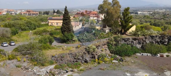 Apartamento de 3 dormitorios en Camporotondo Etneo, Italy No. 171413 13