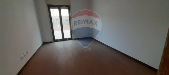 Apartamento de 3 dormitorios en Camporotondo Etneo, Italy No. 171413 4