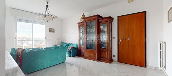 3 bedrooms Apartment in Turi, Italy No. 162994 4
