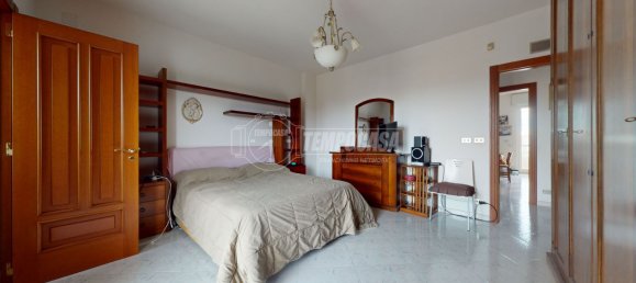 3 bedrooms Apartment in Turi, Italy No. 162994 18
