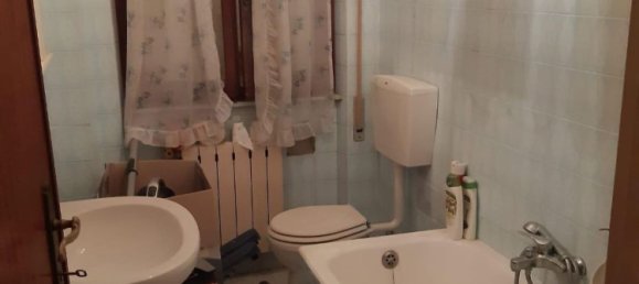 5 rooms Apartment in Carrara, Italy No. 99770 31