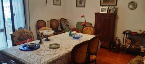 5 rooms Apartment in Carrara, Italy No. 99770 34