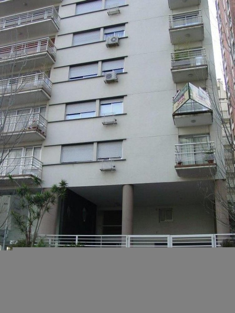 2 bedrooms Apartment in Vicente Lopez, Argentina No. 3969