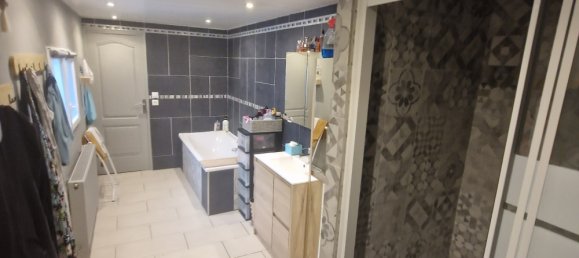 6 rooms House in Raismes, France No. 346035 9