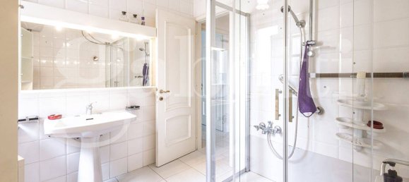 Apartamento de 3 dormitorios en Cagliari, Italy No. 279010 19