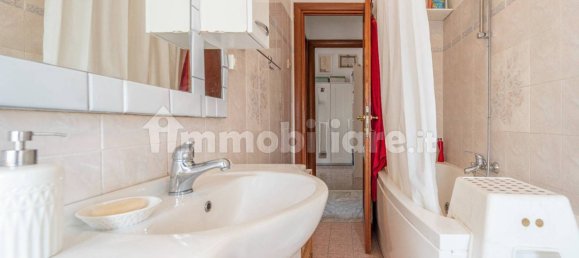 2 bedrooms Apartment in Rome, Italy No. 20626 28