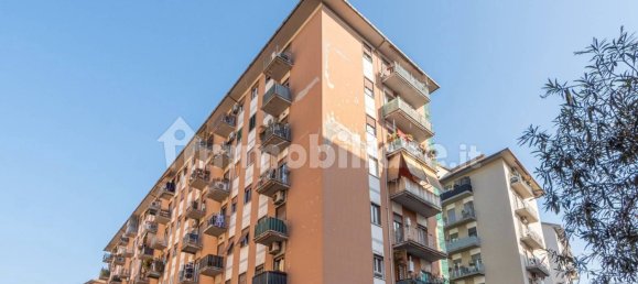 2 bedrooms Apartment in Rome, Italy No. 20626 3