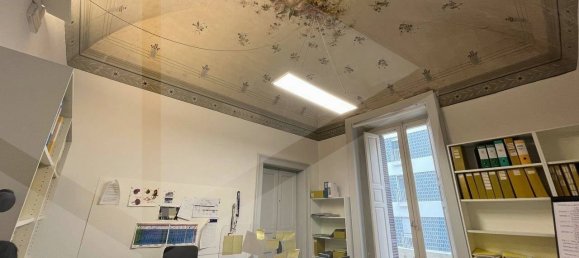 6-Zimmer Wohnung in Bari, Italy, Nr. 33833 16