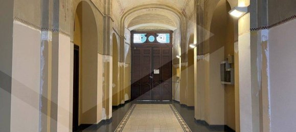 6-Zimmer Wohnung in Bari, Italy, Nr. 33833 4