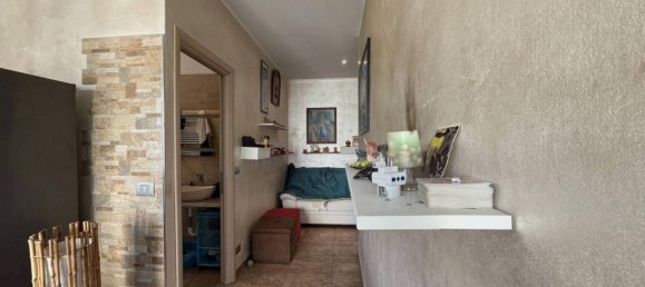 Apartamento de 1 dormitorio en Nichelino, Italy No. 350558 27