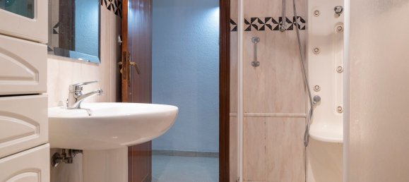 6 bedrooms Apartment in Granada, Spain No. 150786 13