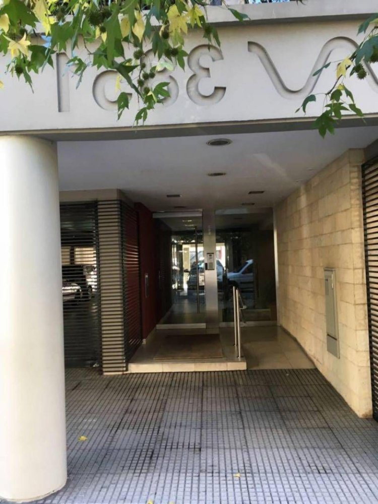  مستودع في Buenos Aires, Argentina 15متر مربع رقم 104888