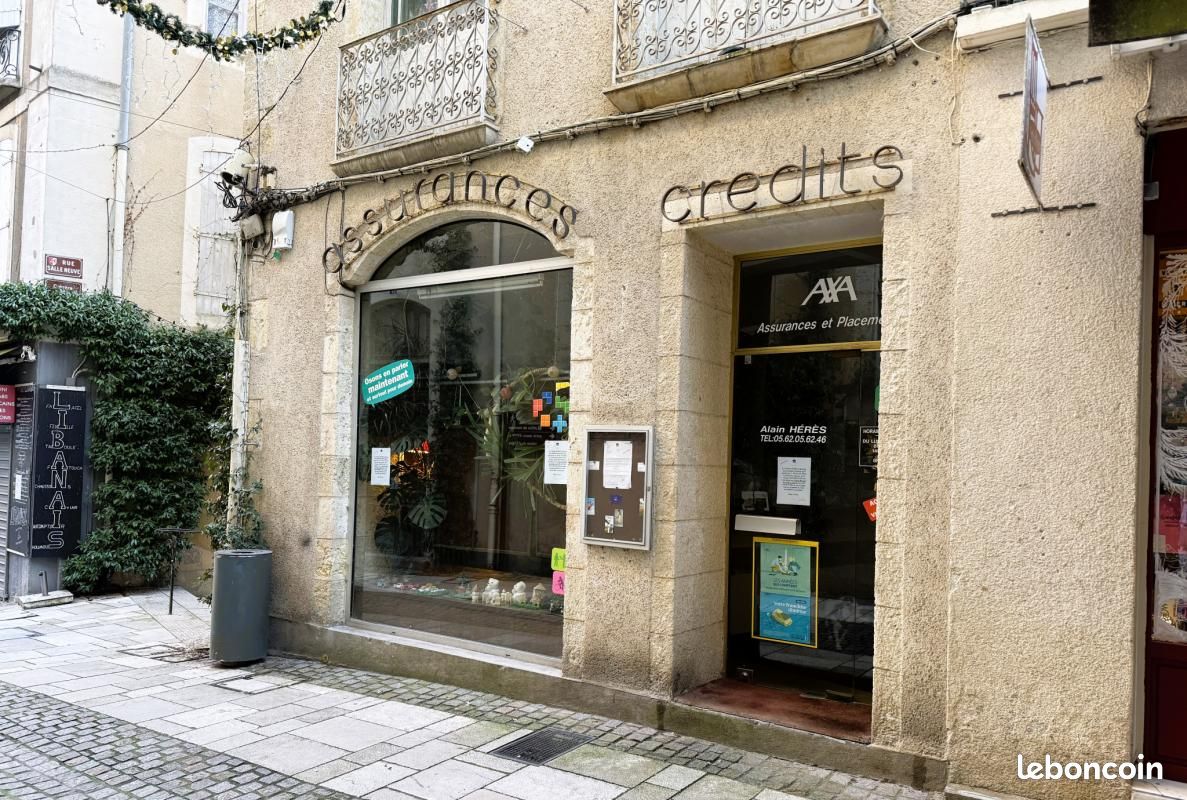 2 bedrooms Building in Auch, France No. 290285