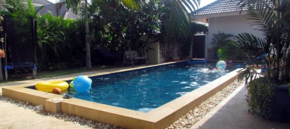 4 chambres Café / restaurant à Pattaya, Thailand No. 657 4