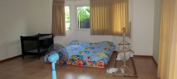 4 chambres Café / restaurant à Pattaya, Thailand No. 657 10