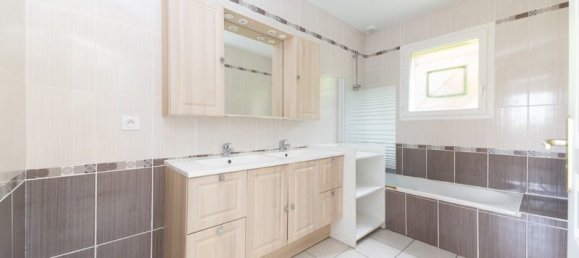 3 bedrooms House in Cezac, France No. 344998 7