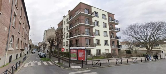 Apartamento de 2 dormitorios en Gentilly, France No. 165347 8