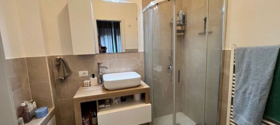 2 Schlafzimmer Wohnung in Reggio Emilia, Italy, Nr. 327184 6