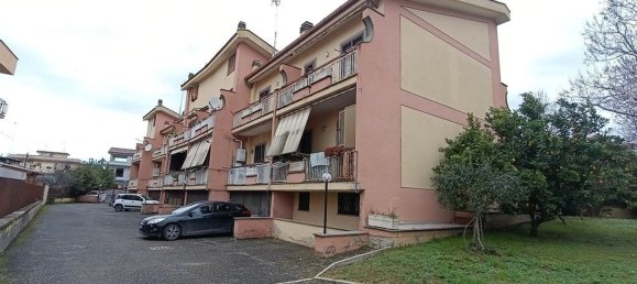 Дом с 5 комнатами в Рим, Италия № 8689 2