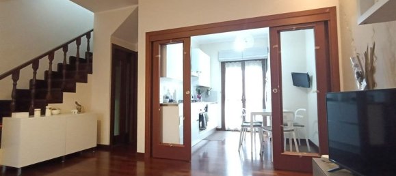 Дом с 5 комнатами в Рим, Италия № 8689 8