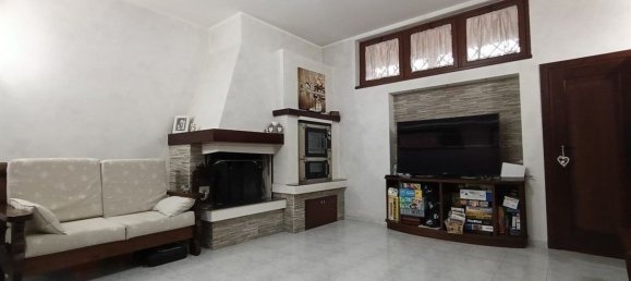 Дом с 5 комнатами в Рим, Италия № 8689 25