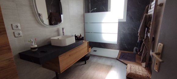 4 Schlafzimmer Haus in Droue, France, Nr. 238170 8