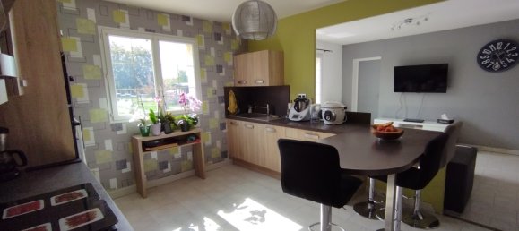 4 Schlafzimmer Haus in Droue, France, Nr. 238170 2