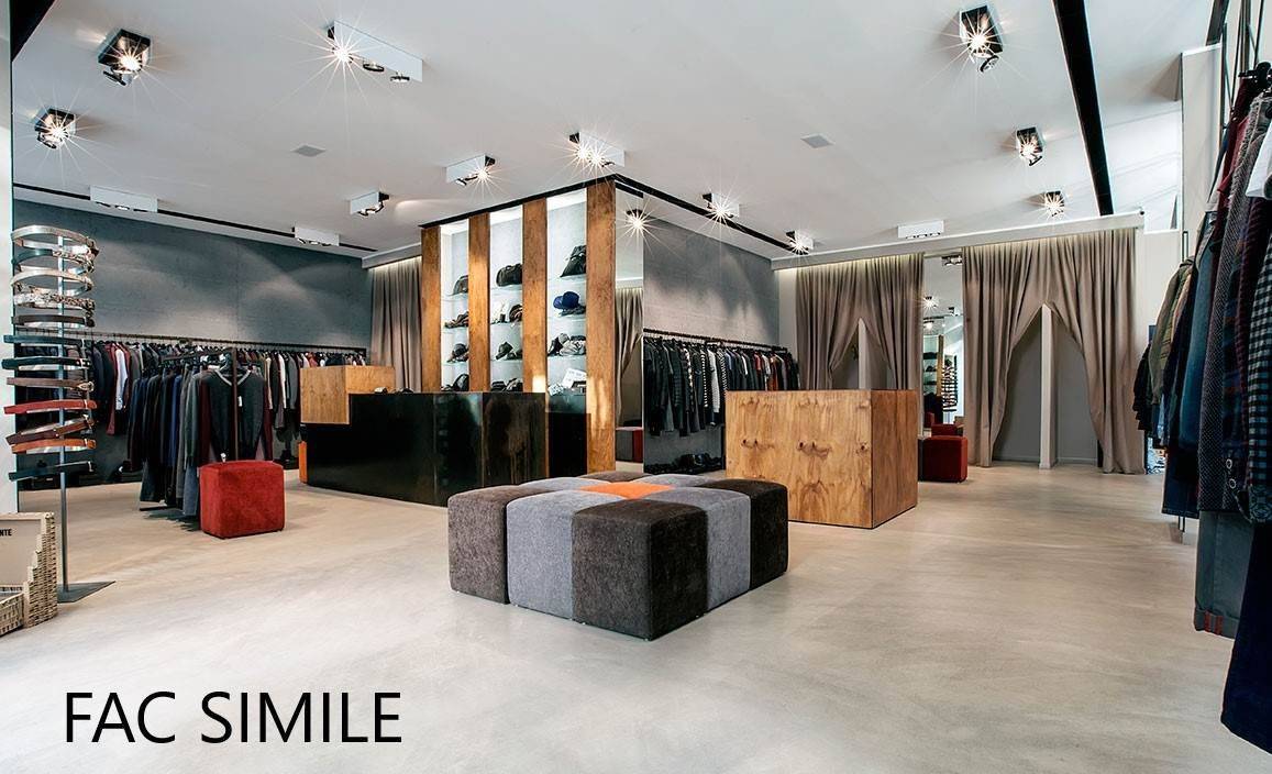 4 rooms Commercial property in Florence, Italy No. 12055