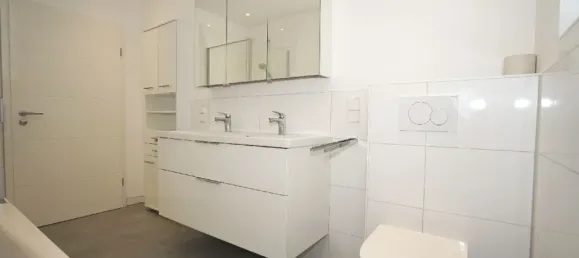 Бунгало с 4 спальнями в Леверкузен, Германия № 344464 15