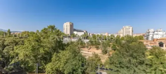 4 bedrooms Apartment in Terrassa, Spain No. 174900 3