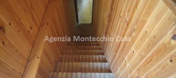 9-salle Maison à Montelabbate, Italy No. 165098 8