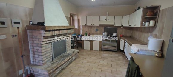 9-salle Maison à Montelabbate, Italy No. 165098 2