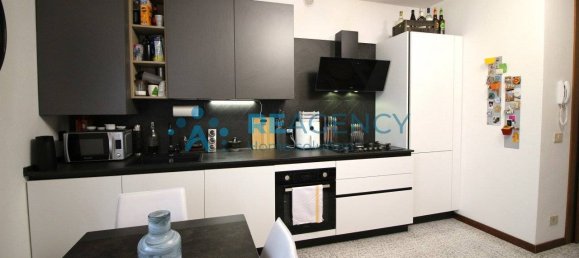 1 Schlafzimmer Wohnung in Vicenza, Italy, Nr. 340981 3