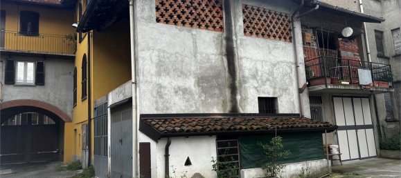 1 Schlafzimmer Haus in Fino Mornasco, Italy, Nr. 70288 8