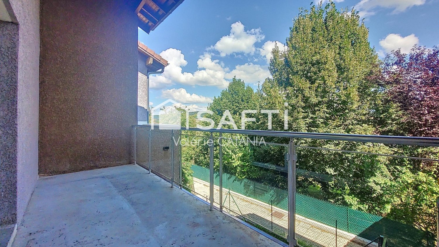 Apartamento de 3 dormitorios en Isere, France No. 280348